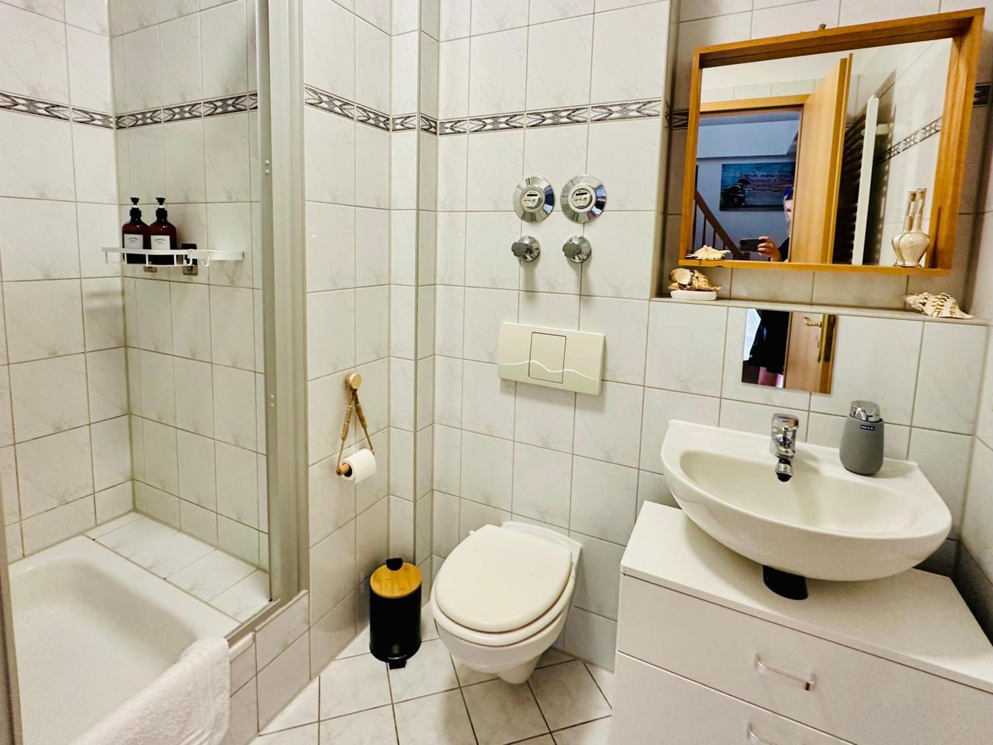 Massive Karli Loft - Over 130 Meters Floor Space - Home Theater Room - 4 Private Sleeping Areas - Best Location In Leipzig Eksteriør billede
