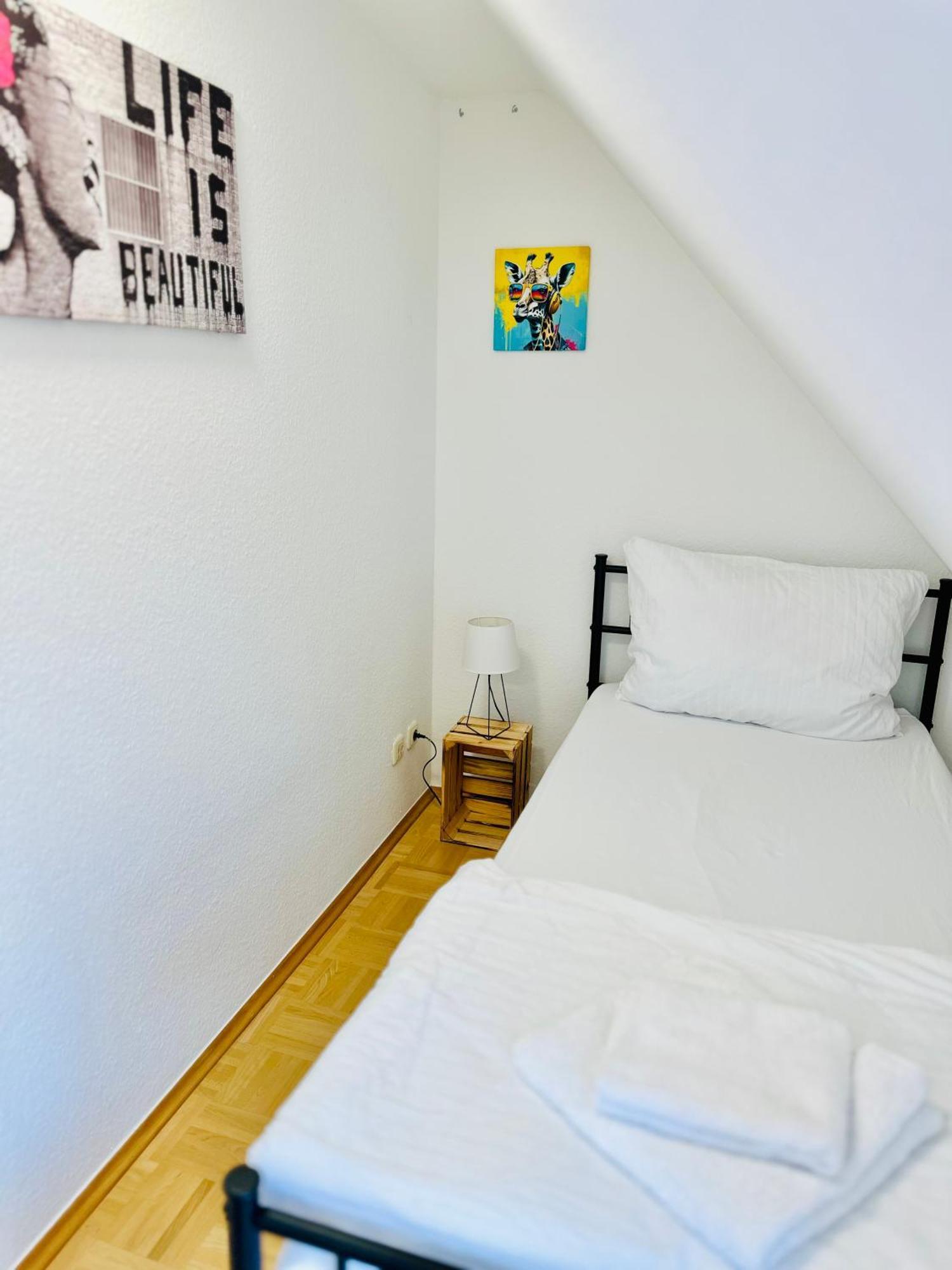 Massive Karli Loft - Over 130 Meters Floor Space - Home Theater Room - 4 Private Sleeping Areas - Best Location In Leipzig Eksteriør billede